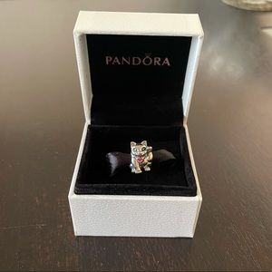 Pandora Lucky Cat